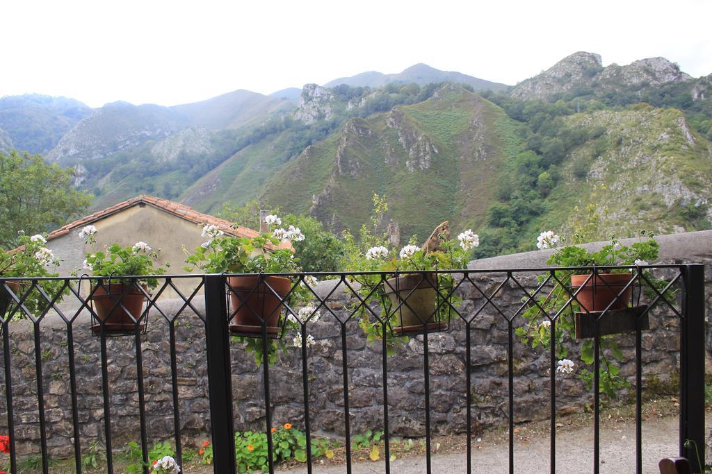 El Colladin Guest House Llerices ห้อง รูปภาพ