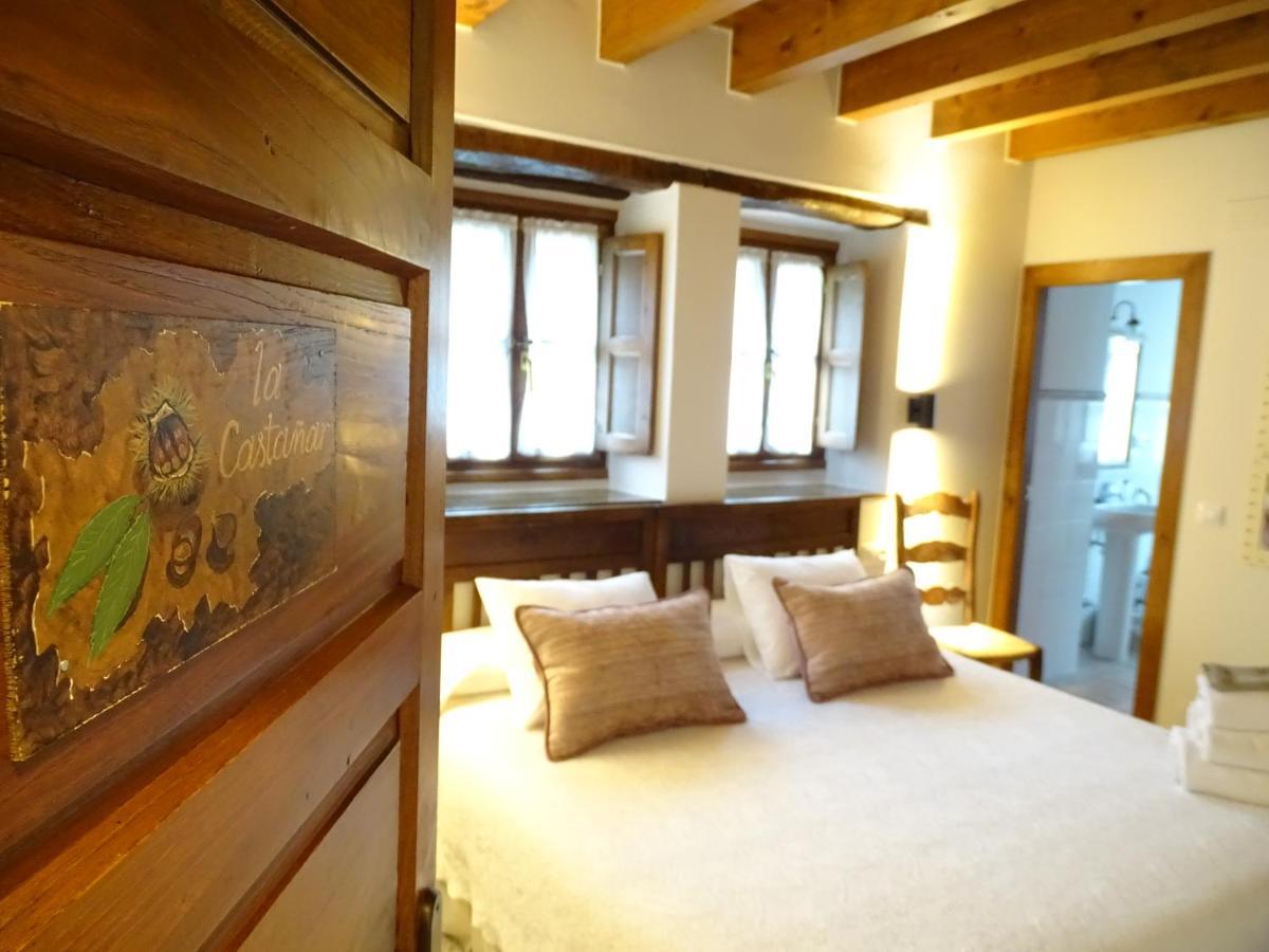 El Colladin Guest House Llerices ภายนอก รูปภาพ