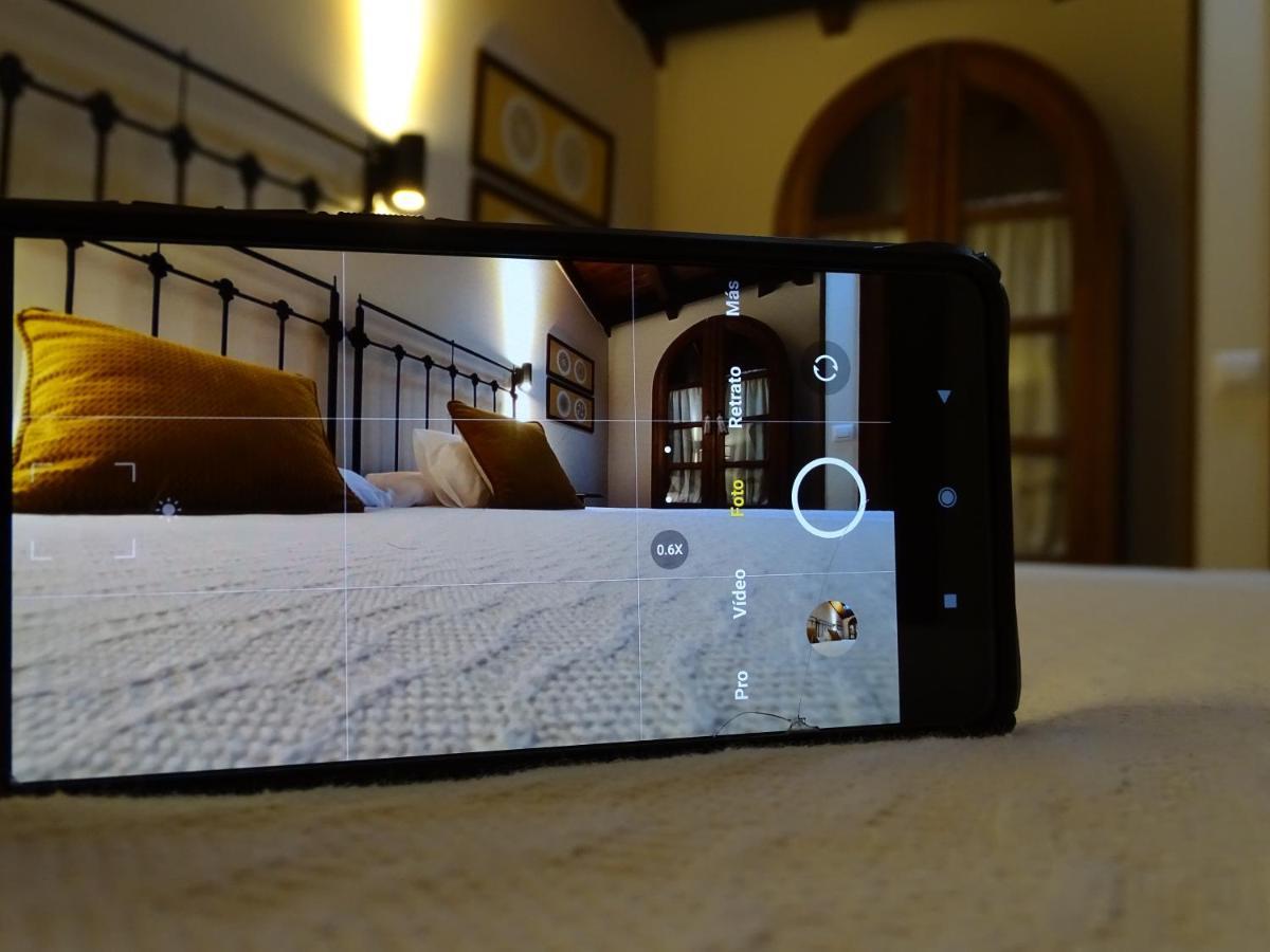 El Colladin Guest House Llerices ภายนอก รูปภาพ