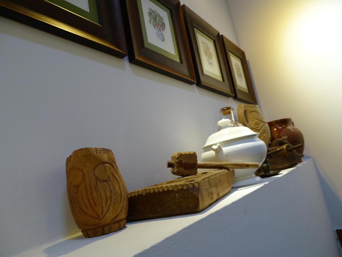El Colladin Guest House Llerices ภายนอก รูปภาพ